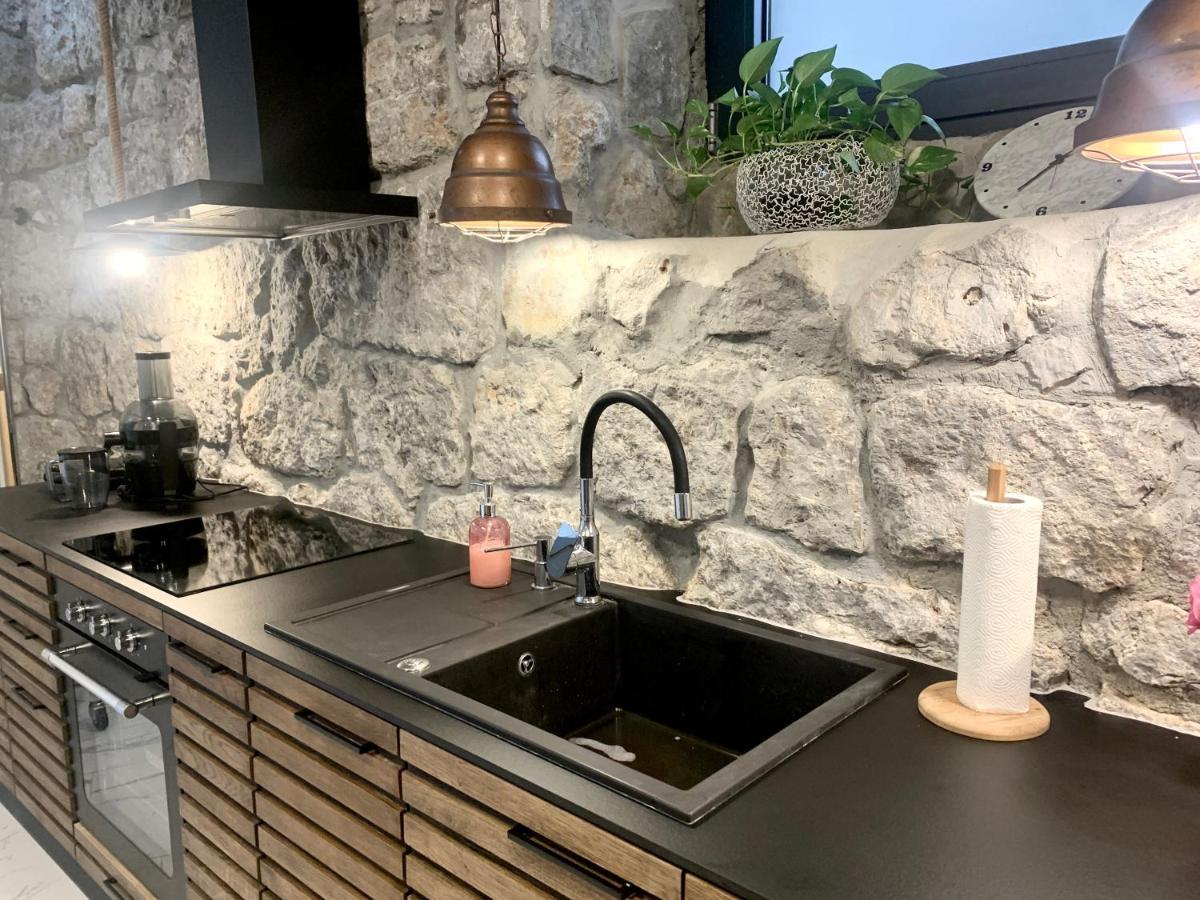 Artspace Location-Opatija-3 Bedroom House With Rooftop Garden By Beach Extérieur photo